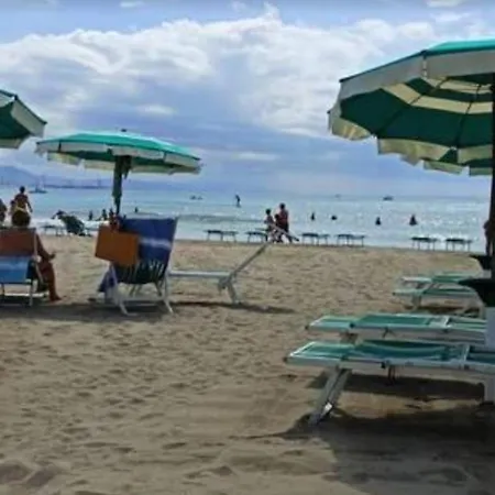 Casa Mare E Relax - A Un Passo Dal Mare Διαμέρισμα Fiumaretta di Ameglia