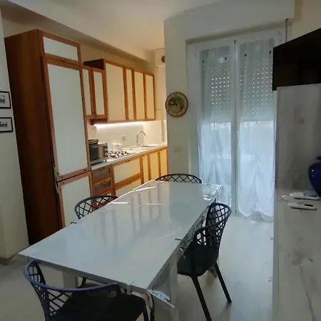 Casa Mare E Relax - A Un Passo Dal Mare شقة
